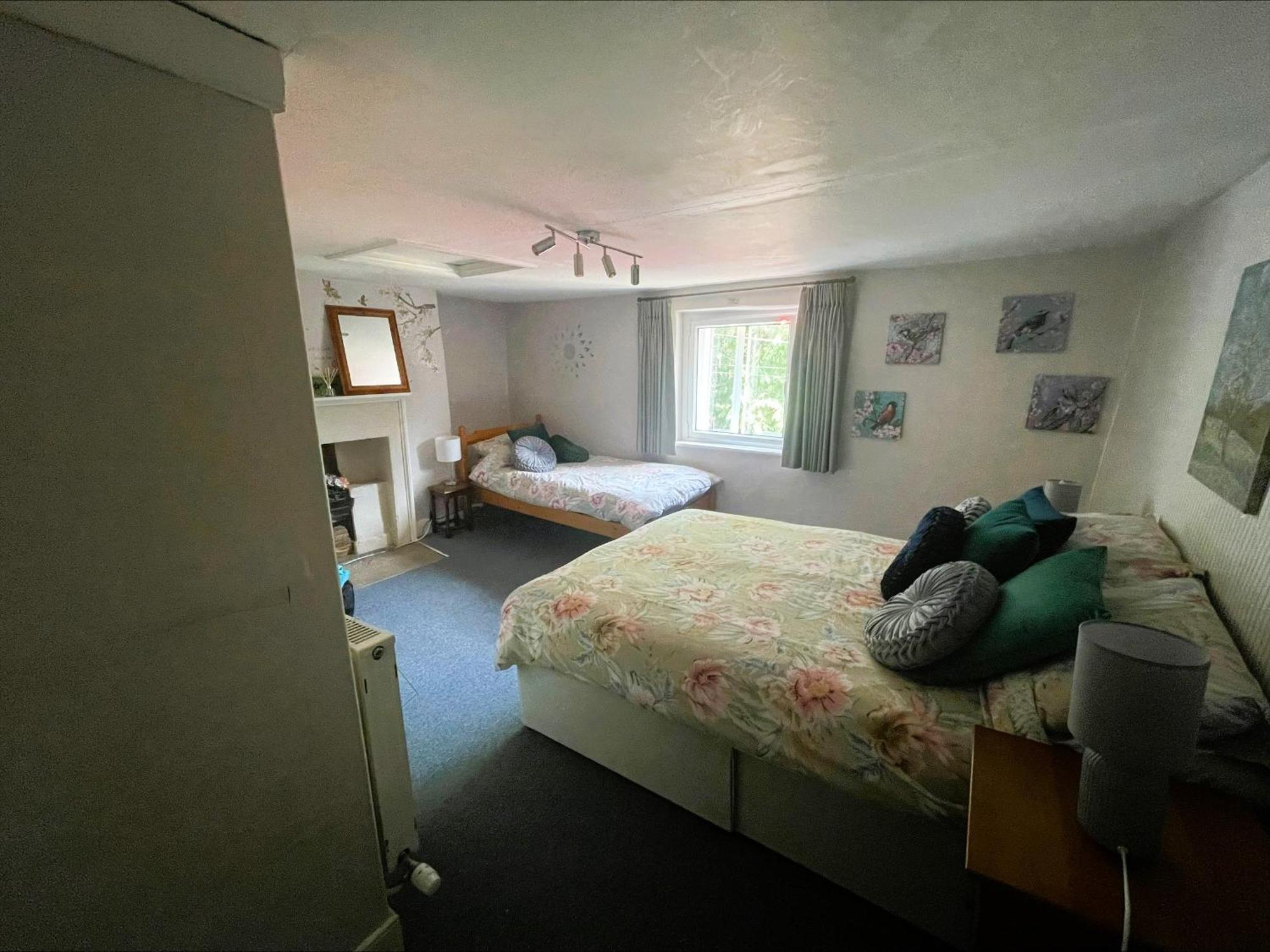 Beautiful Townhouse Next To Royal Victoria Park And Botanical Gardens Within Easy Walking Distance To Bath City Centre Kültér fotó
