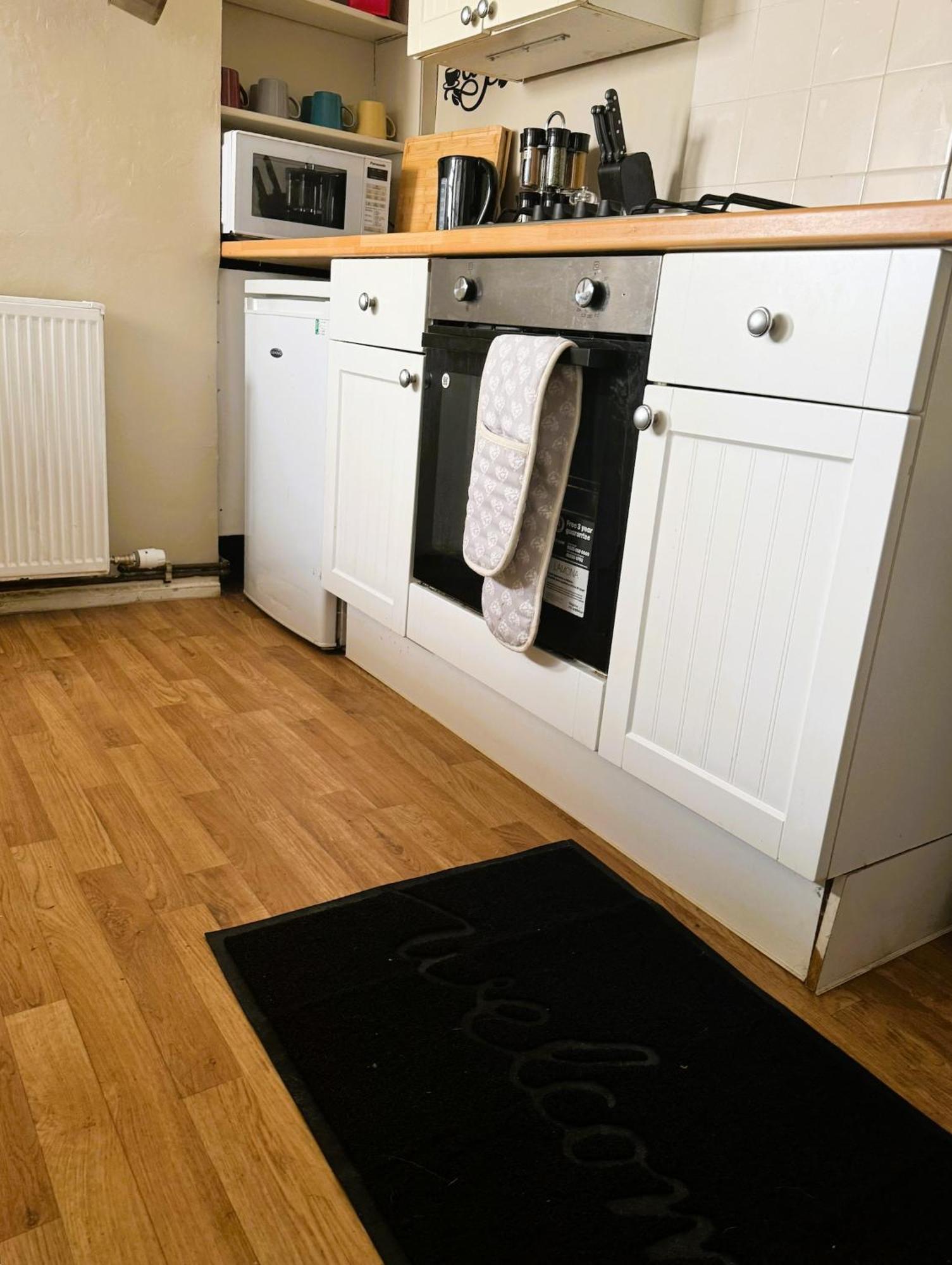 Beautiful Townhouse Next To Royal Victoria Park And Botanical Gardens Within Easy Walking Distance To Bath City Centre Kültér fotó